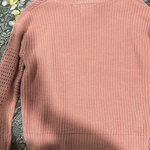 Coral crew neck sweater with ties on arm and waist - Picture 2 of 2